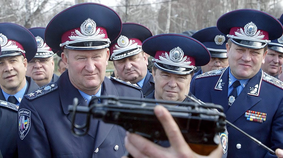 В Україні понад 145 тис. військових пенсіонерів призовного віку не проходять службу