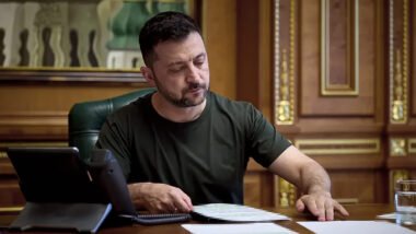 Зеленський запровадив нові санкції проти осіб, які допомагають Росії вести війну проти України